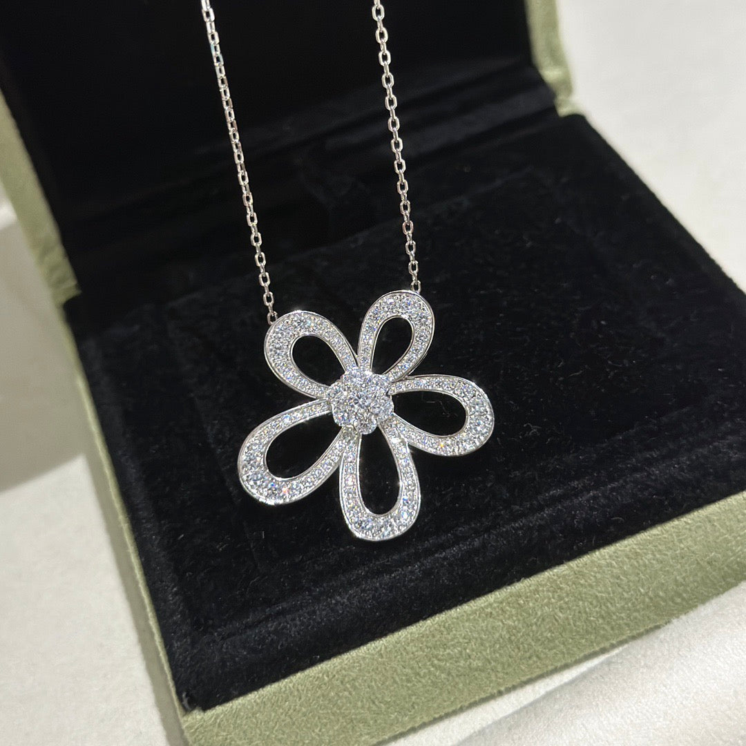 [⭐Novea]FLOWERLACE NECKLACE FULL DIAMONDS