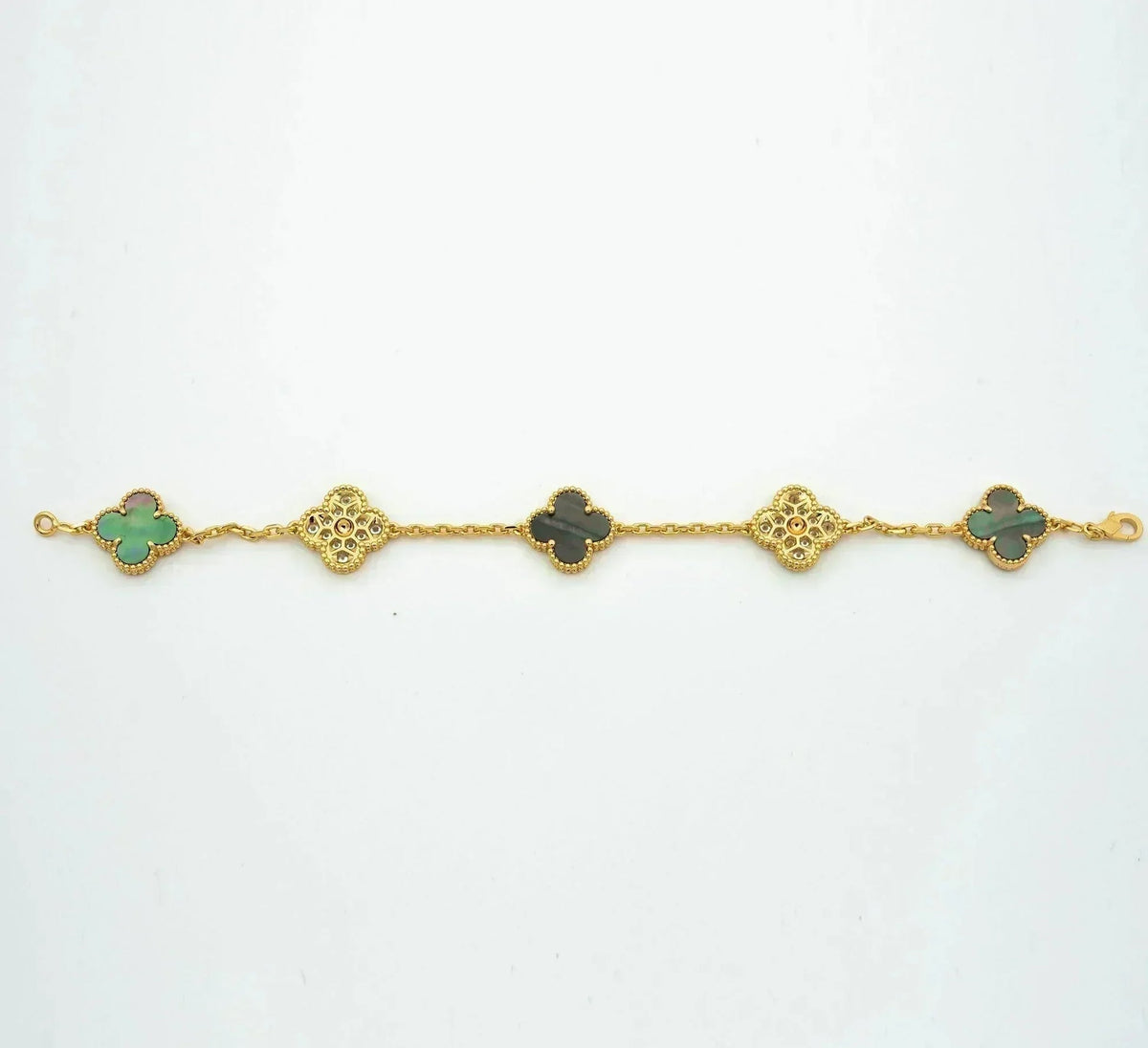 [⭐Novea] CLOVER 5 MOTIF GRAY MOP BRACELET COLLECTION
