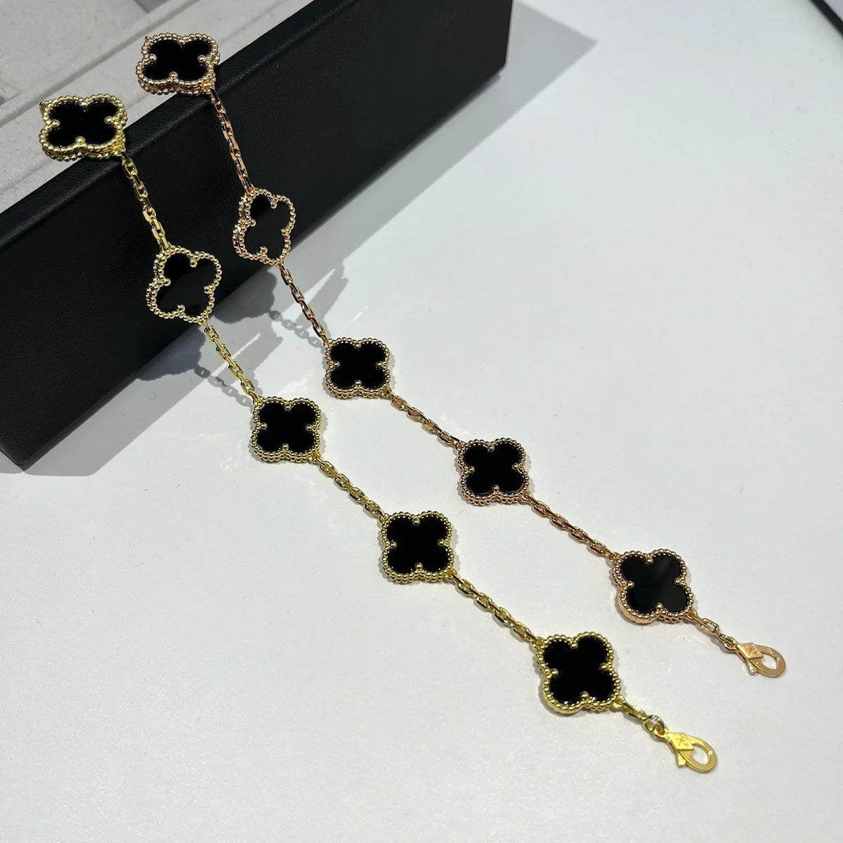 [⭐Novea] CLOVER 5 MOTIF ONYXS BRACELET COLLECTION