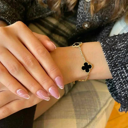 [⭐Novea] CLOVER 5 MOTIF ONYXS BRACELET COLLECTION