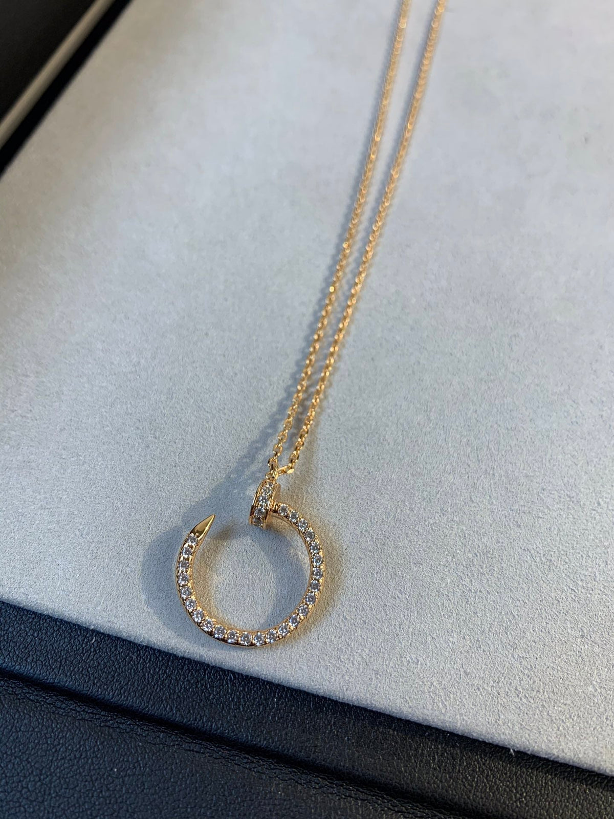 [⭐Novea]JUSTE NECKLACE PINK GOLD DIAMONDS