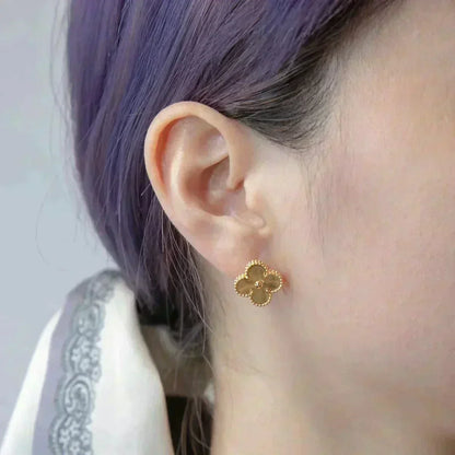 [⭐Novea]CLOVER MEDIUM 1 MOTIFS LASER EARRINGS