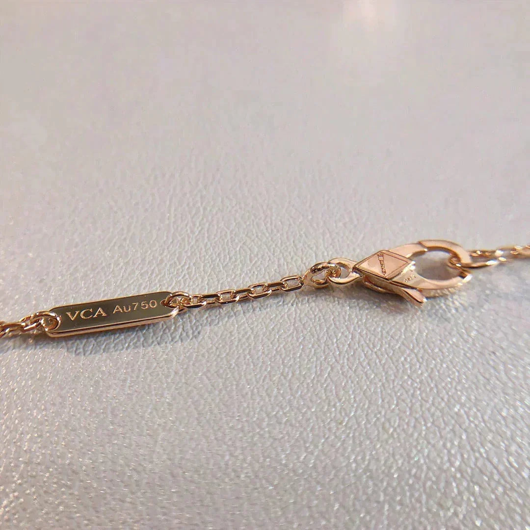 [⭐Novea]PERLEE PEDANT NECKLACE GOLD / ROSE GOLD