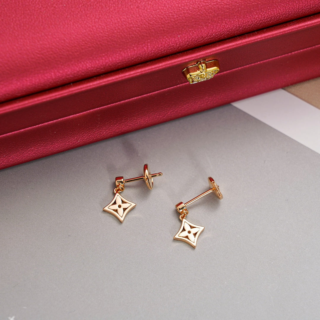 [⭐Novea]STAR EARRINGS GOLD