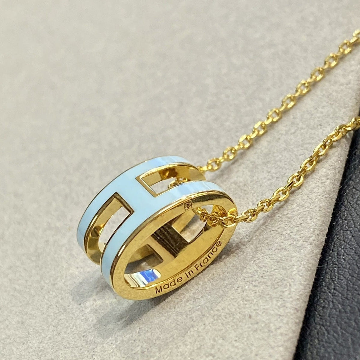 [⭐Novea]POP H LIGHT BLUE NECKLACE