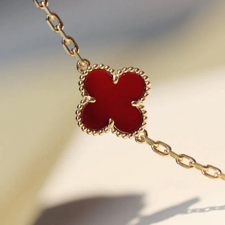 [⭐Novea]CLOVER 20 MOTIFS CARNELIAN NECKLACE