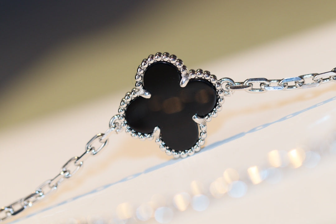 [⭐Novea]CLOVER 20 MOTIFS ONYX DIAMOND SILVER