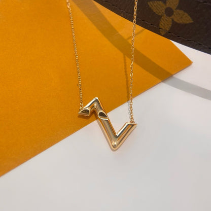 [⭐Novea]VOLTE UPSIDE DOWN NECKLACE
