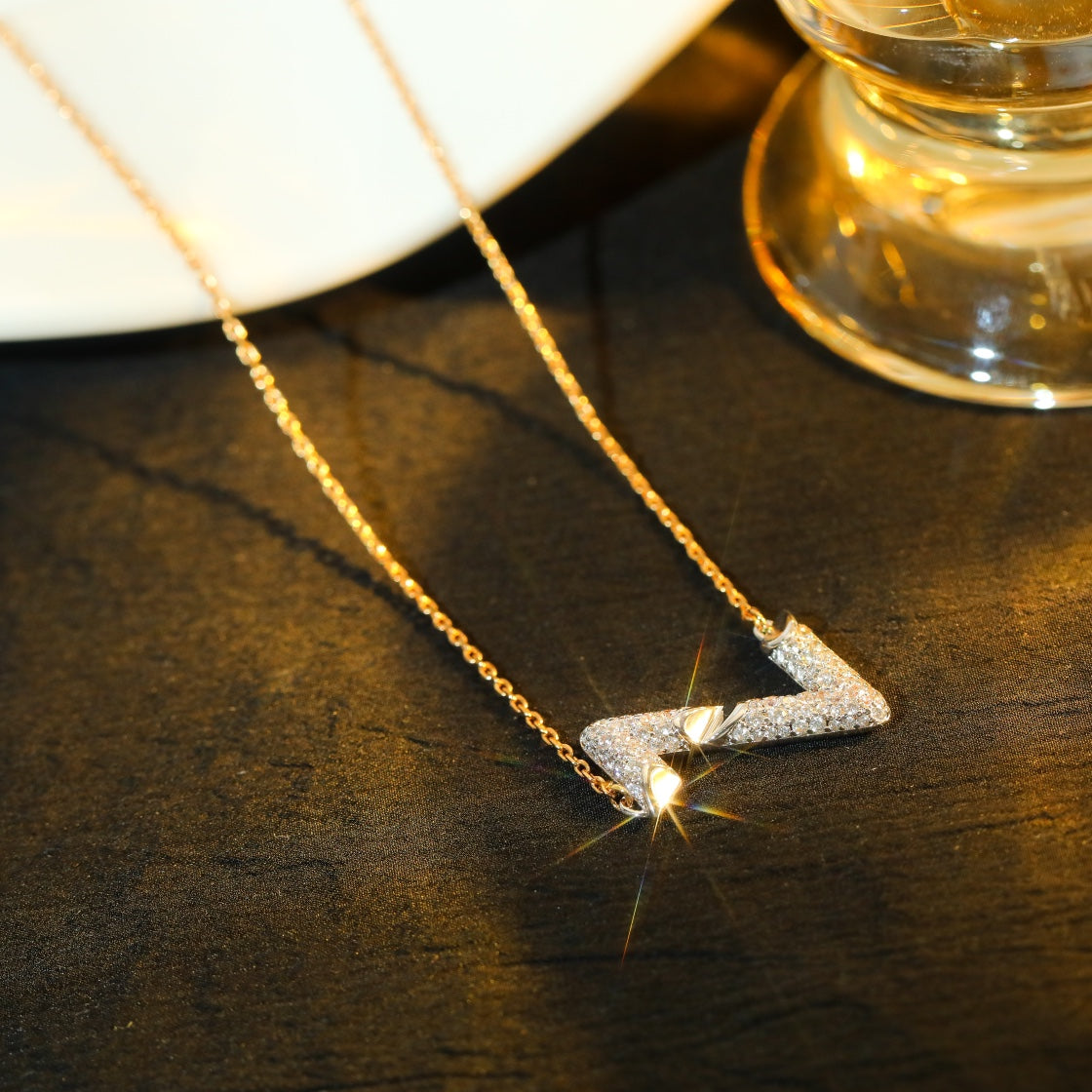 [⭐Novea]VOLT SILVER DIAMOND PEDANT NECKLACE