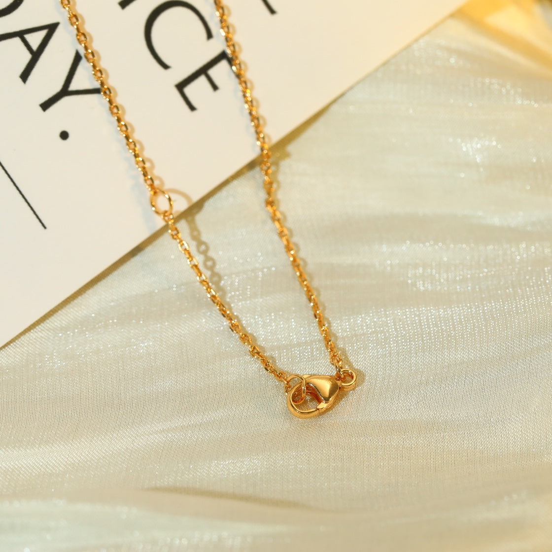 [⭐Novea]VOLT SILVER DIAMOND PEDANT NECKLACE