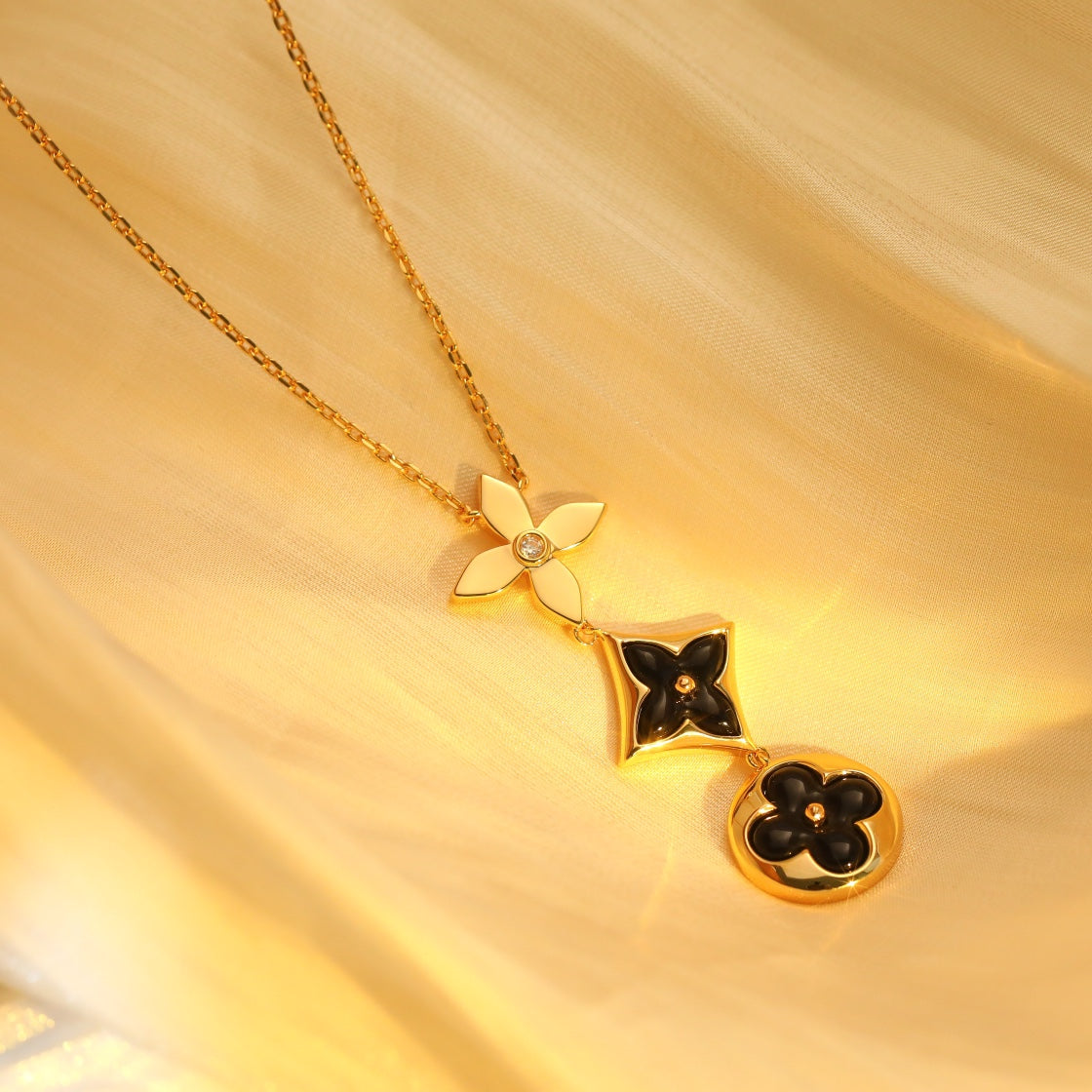 [⭐Novea]STAR AND SUN ONYX PINK GOLD NECKLACE