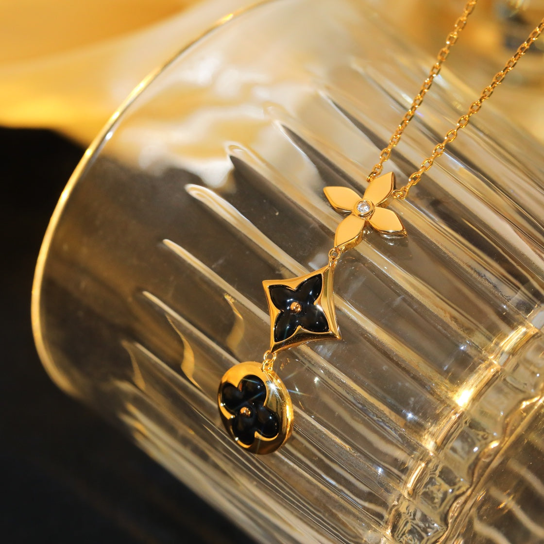 [⭐Novea]STAR AND SUN ONYX PINK GOLD NECKLACE