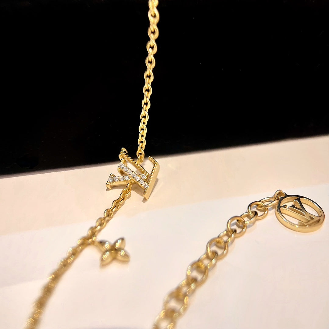 [⭐Novea]LOGO STAR MOTIF GOLD BRACELET