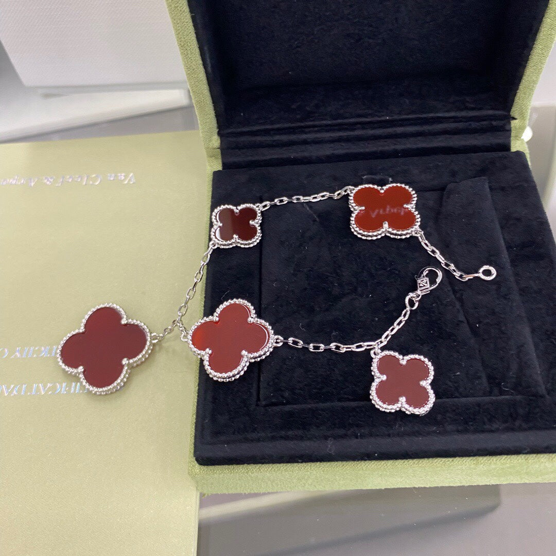 [⭐Novea]CLOVER 5 MOTIFS SIVLER CARNELIAN BRACELET