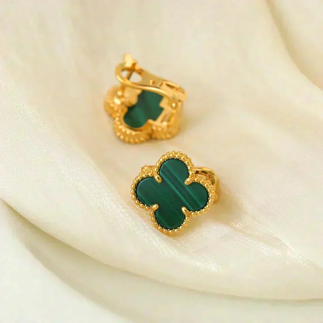 [⭐Novea]CLOVER MEDIUM 1 MOTIFS MALACHITE  EARRINGS