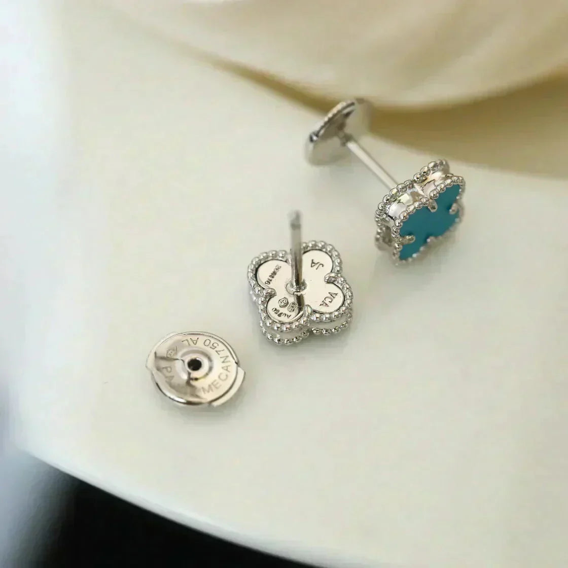[⭐Novea]CLOVER MINI 9.5MM ONYX STUD EARRINGS SILVER