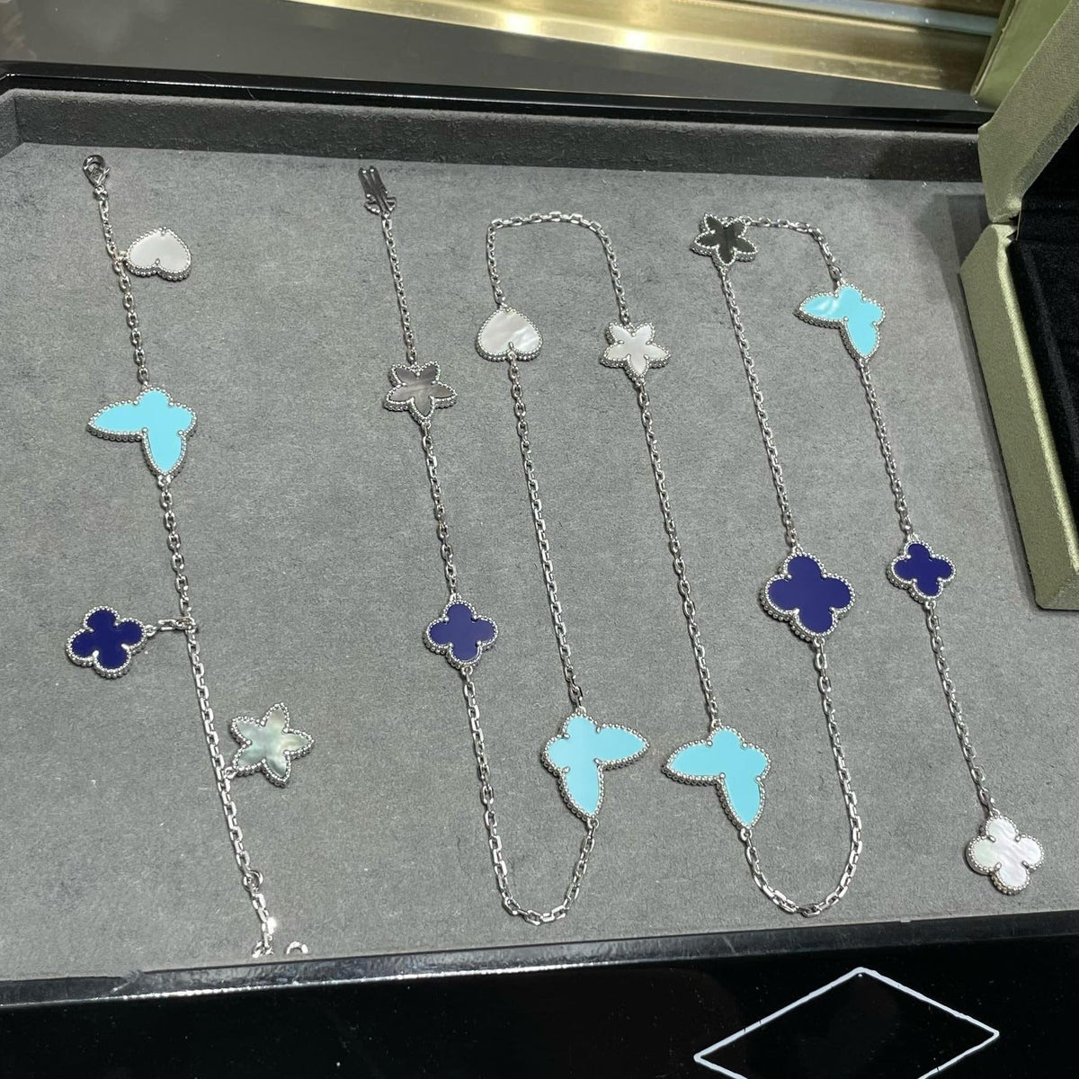[⭐Novea]LUCKY CLOVER SILVER 11 MOTIF NECKLACE