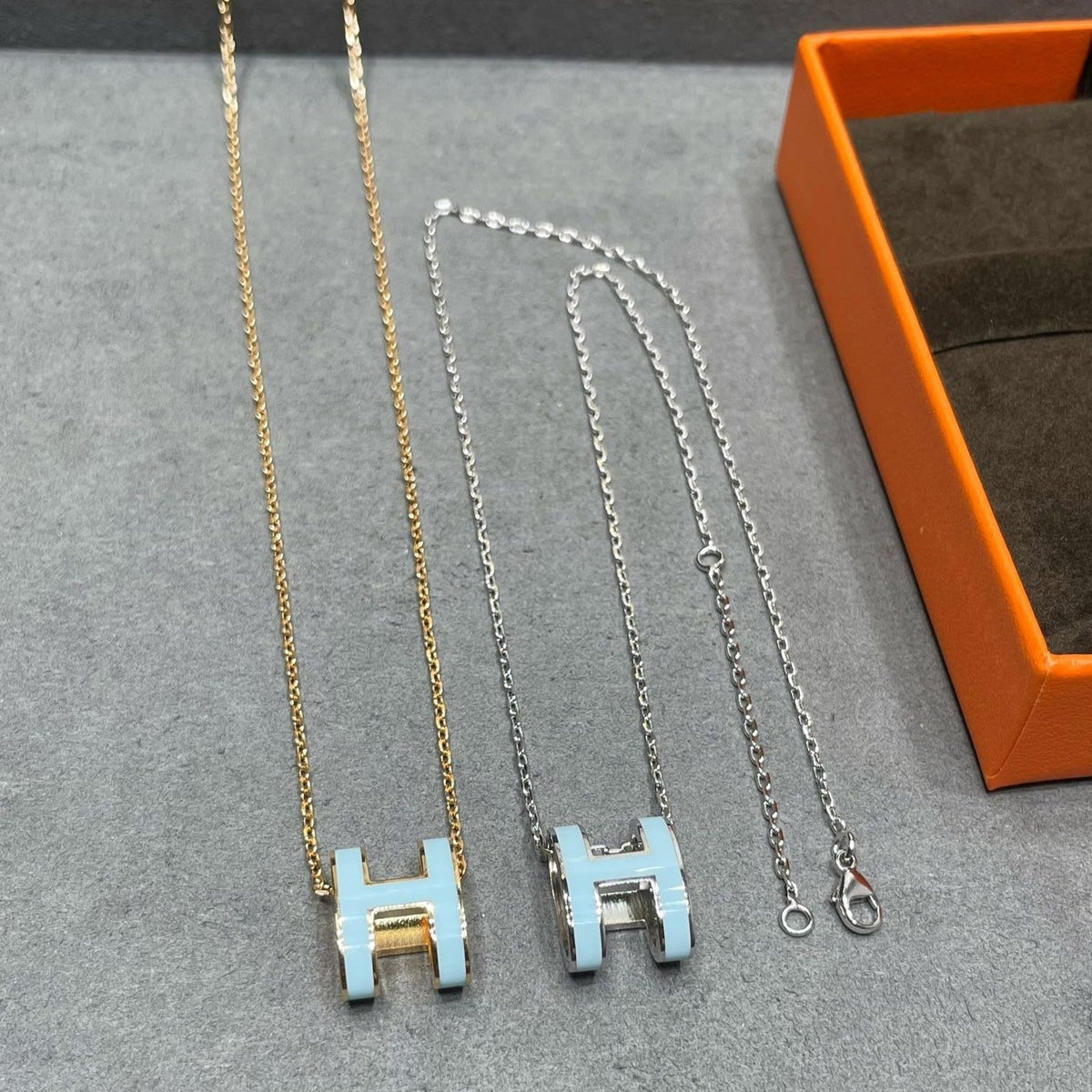 [⭐Novea]POP H SKY BLUE NECKLACE
