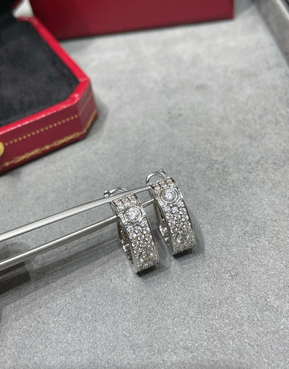 [⭐Novea]LOVE 5.5MM DIAMOND PAVED EARRINGS