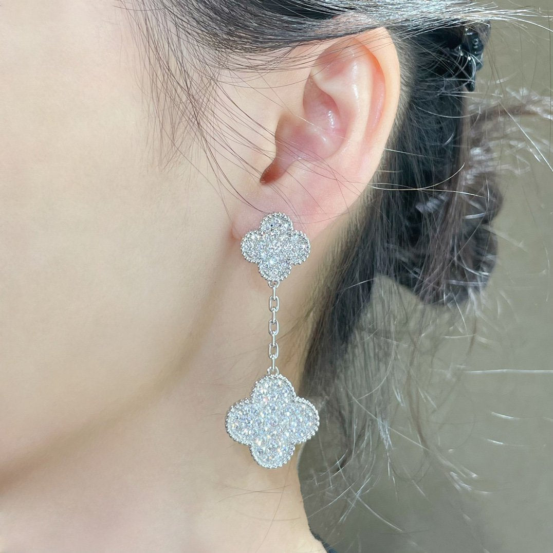 [⭐Novea]CLOVER 2 MOTIFS DIAMOND PAVED SILVER EARRINGS