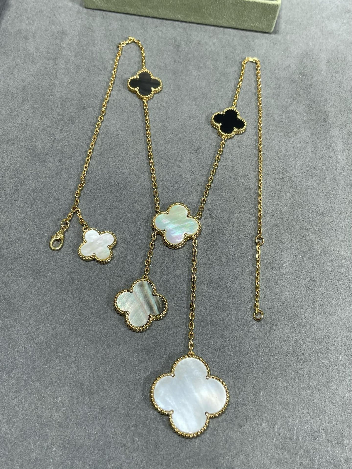 [⭐Novea]CLOVER 6 MOTIF MOP ONYX GOLD NECKLACE