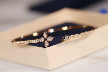 [⭐Novea]IDYLLE GOLD OPEN BRACELET DIAMOND PAVED