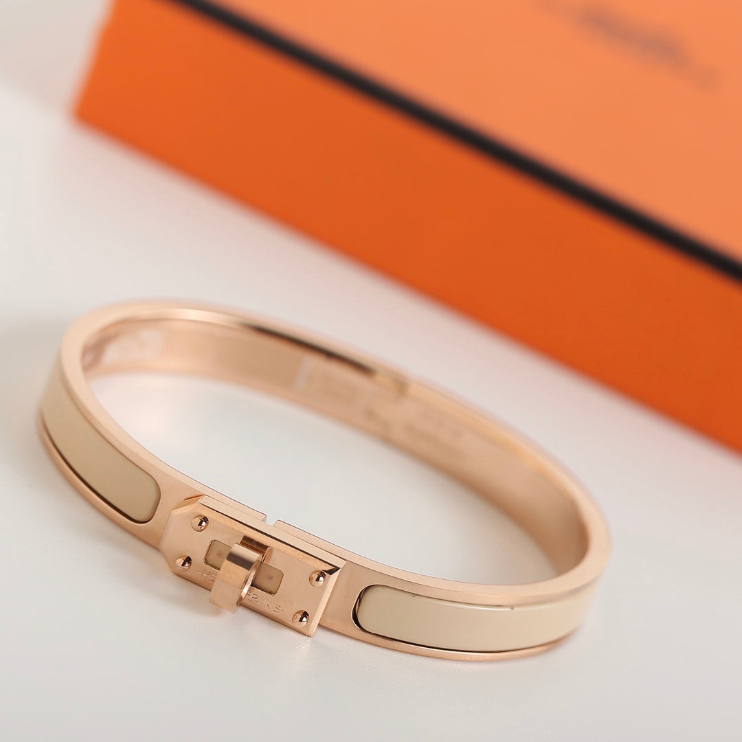 [⭐Novea]HM KELLY BEIGE BRACELET