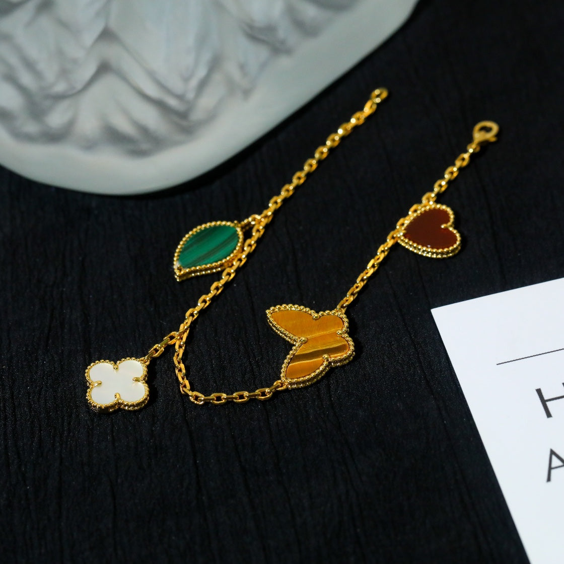 [⭐Novea]LUCKY SPRING 5 MOTIF GOLD BRACELET