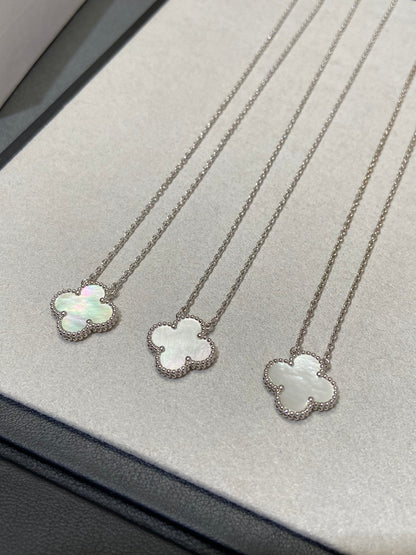 [⭐Novea]CLOVER MEDIUM SILVER WHITE MOP NECKLACE