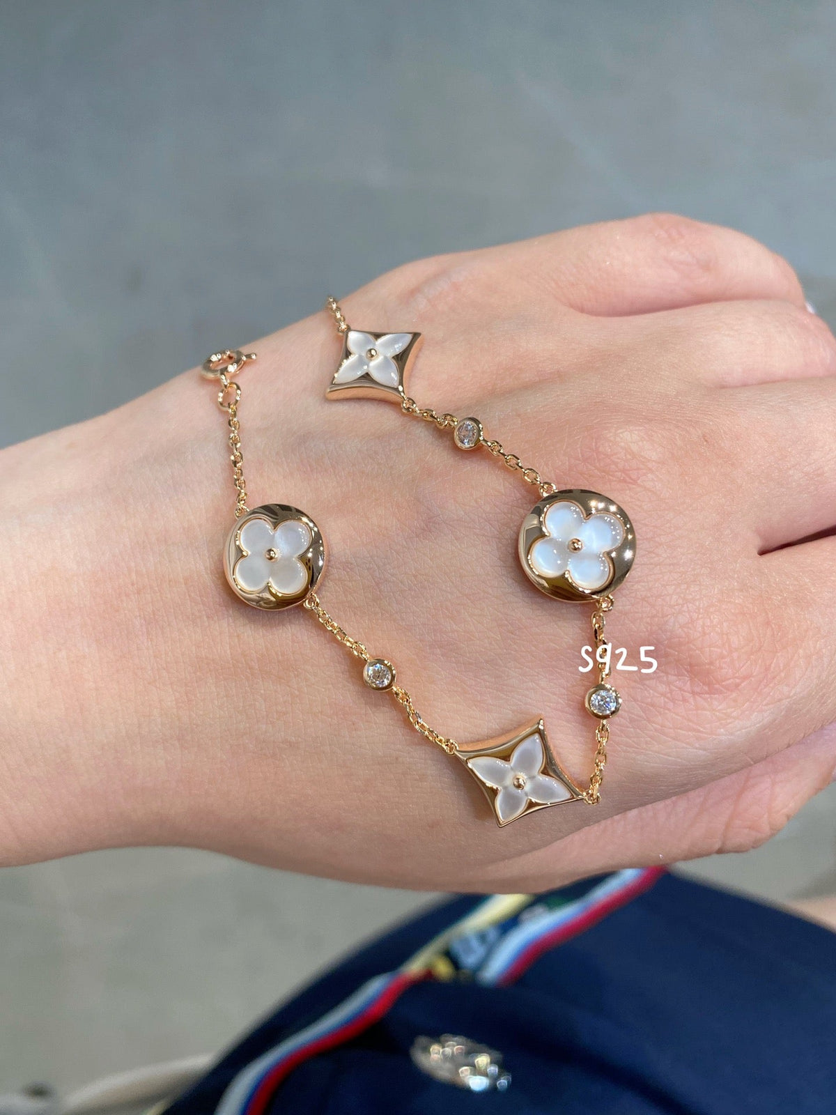 [⭐Novea]STAR AND SUN 4 MOTIF WHITE MOP PINK GOLD BRACELET