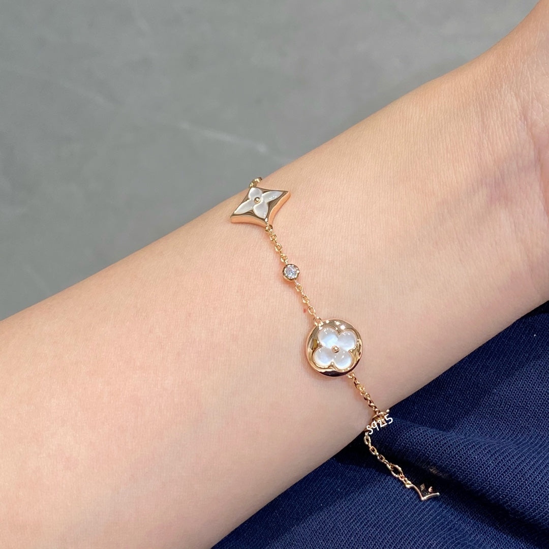 [⭐Novea]STAR AND SUN 4 MOTIF WHITE MOP PINK GOLD BRACELET
