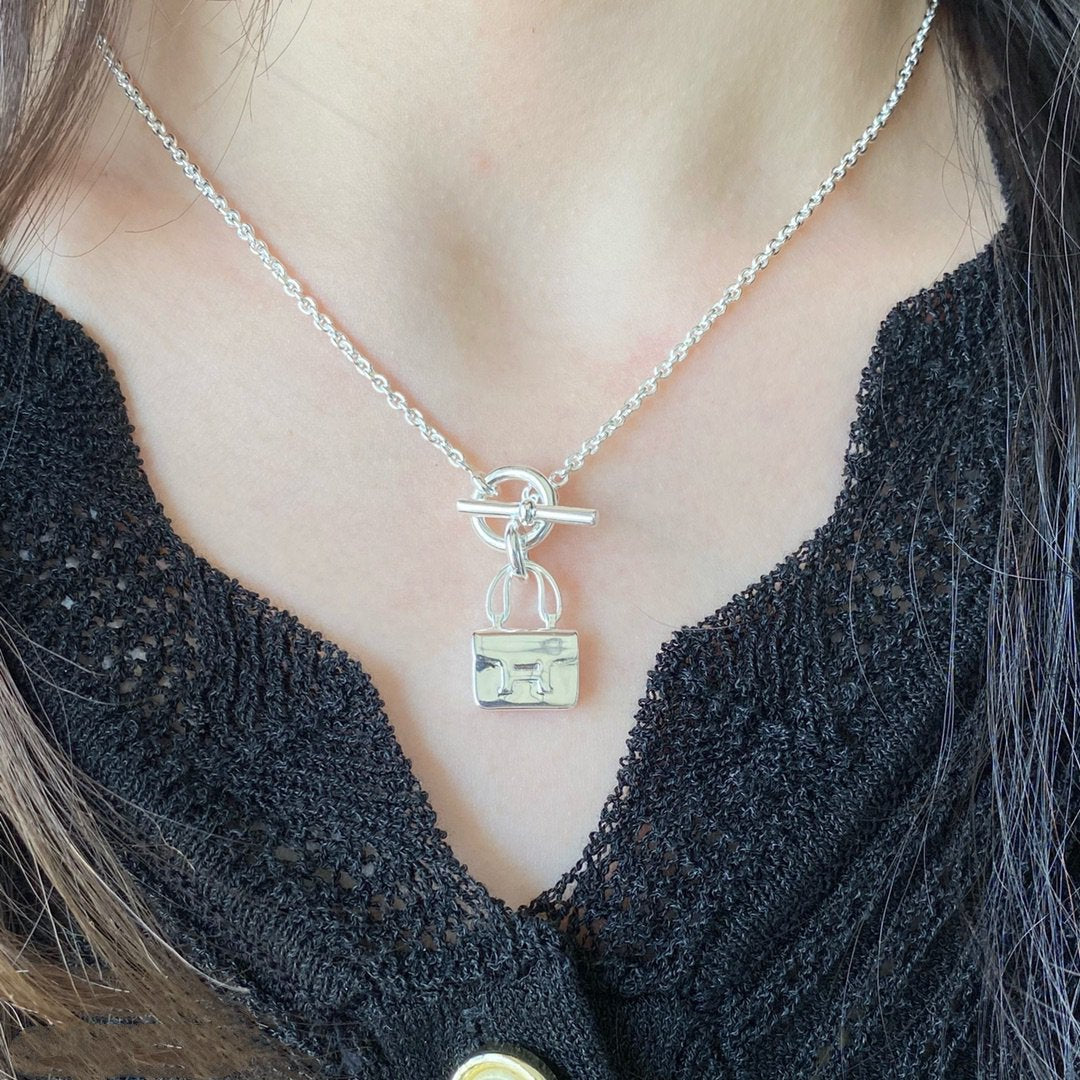 [⭐Novea]CONSTANCE PEDANT SILVER NECKLACE