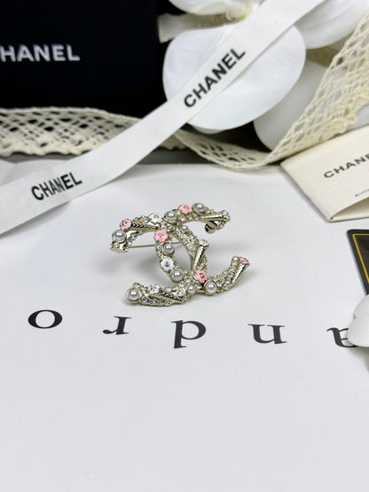 [⭐Novea]26C Pink-White Enamel Ice Cream Cone Double C Brooch