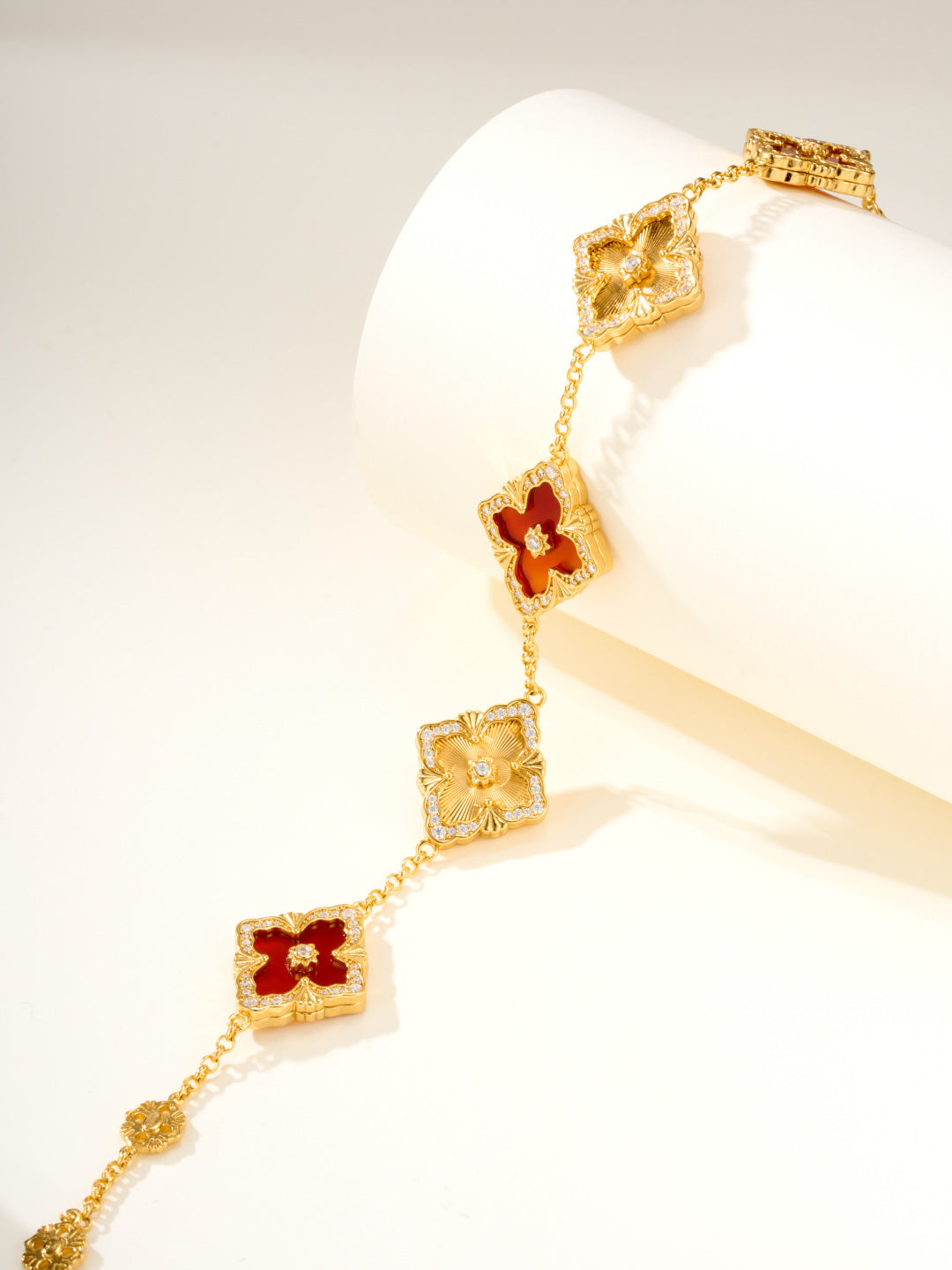 [⭐Novea]B.C.L ENAMELED Five-Flower Bracelet（Various Colors) BIG SIZE