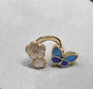 [⭐Novea]2026 NEW TWIN BUTTERFLY LUCKY RING