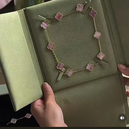 [⭐Novea Jewellery] Pink Necklace with Ten Clover Designs