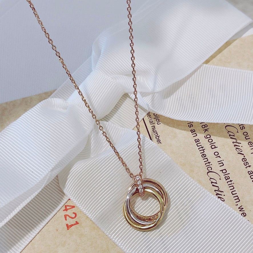 [⭐Novea]TRINITY NECKLACE GOLD  DIAMONDS