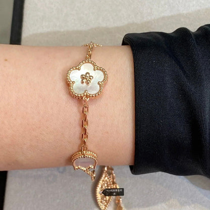 [⭐Novea]LUCKY SPRING 5 MOTIF BRACELET