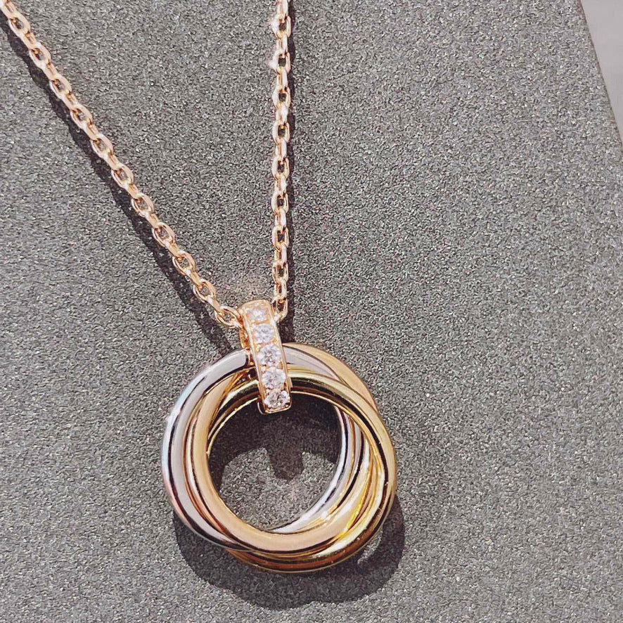[⭐Novea]TRINITY NECKLACE GOLD  DIAMONDS