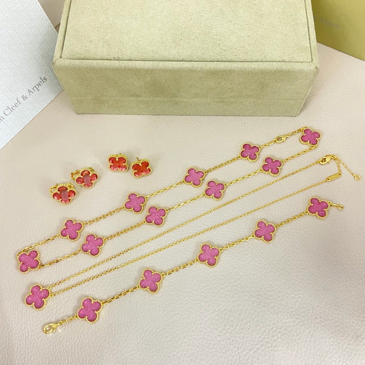 [⭐Novea]CLOVER 10 MOTIFS  NEW BUBBLE PINK ENAMEL