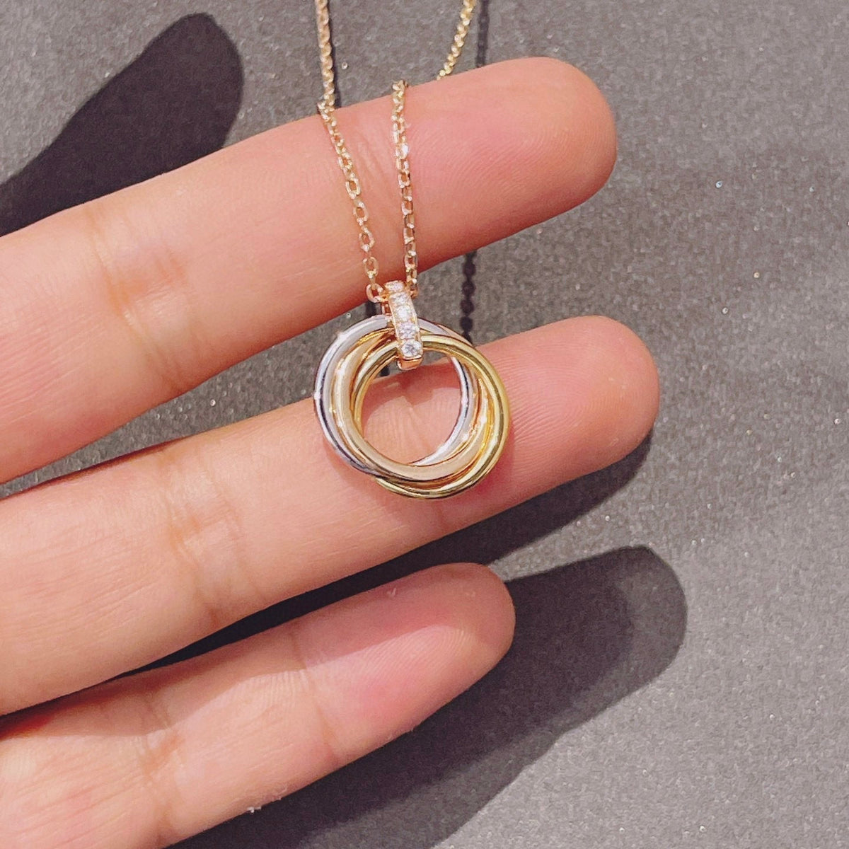 [⭐Novea]TRINITY NECKLACE GOLD  DIAMONDS