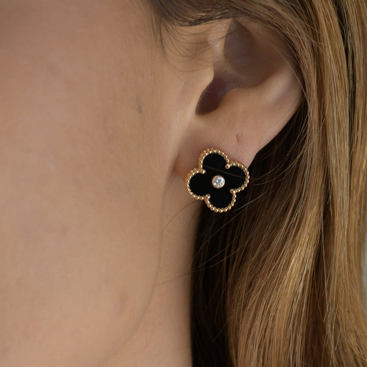 [⭐Novea]CLOVER MEDIUM 1 MOTIFS ONYX DIAMOND EARRINGS