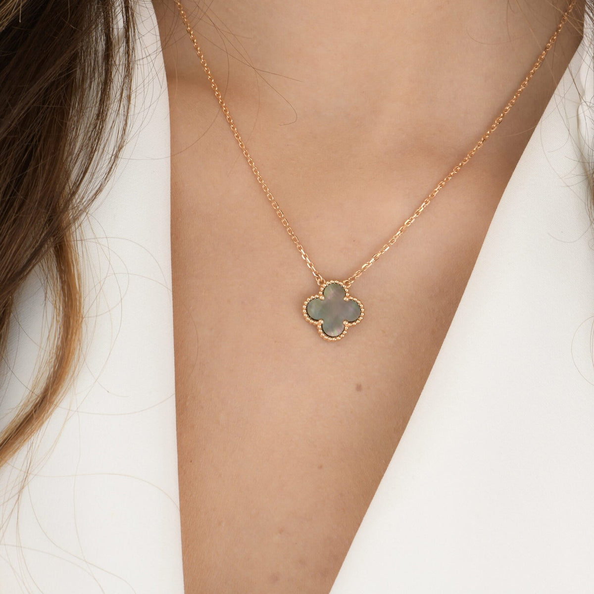 [⭐Novea]CLOVER 15MM  GRAY MOTHER OF PEARL NECKLACE