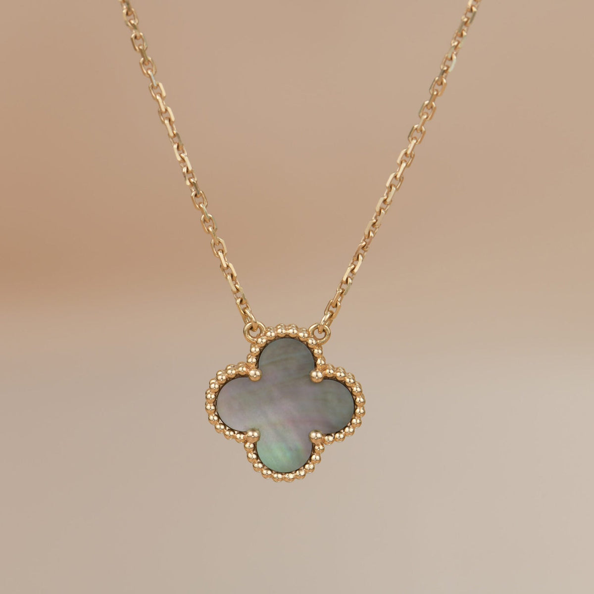 [⭐Novea]CLOVER 15MM  GRAY MOTHER OF PEARL NECKLACE