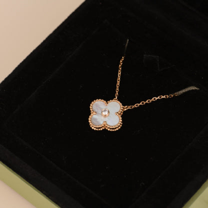 [⭐Novea]CLOVER 15MM DIAMOND WHITE FRITILLARIA NECKLACE