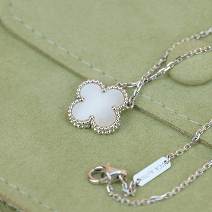 [⭐Novea]CLOVER  15MM WHITE MOTHER-OF-PEARL SILVER