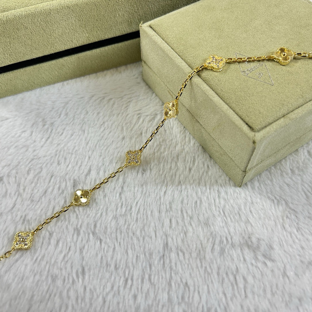 [⭐Novea]CLOVER 6 MOTIF DIAMOND LASER BRACELET