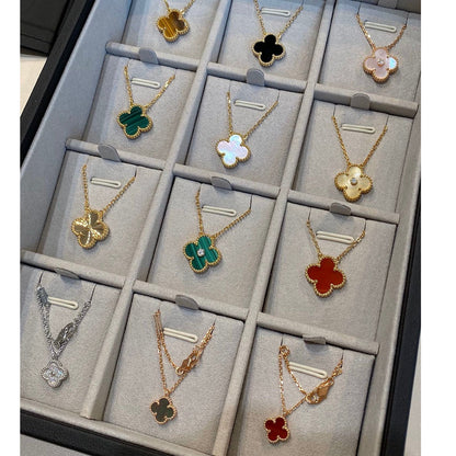 [⭐Novea]CLOVER 15MM CARNELIAN SINGLE FLOWER NECKLACE