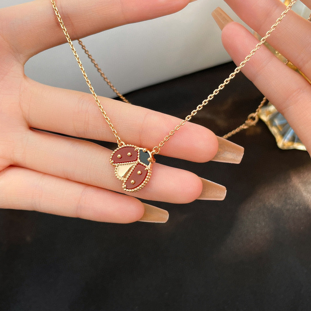 [⭐Novea]LUCKY  CARNELIANS LADYBUG NECKLACE
