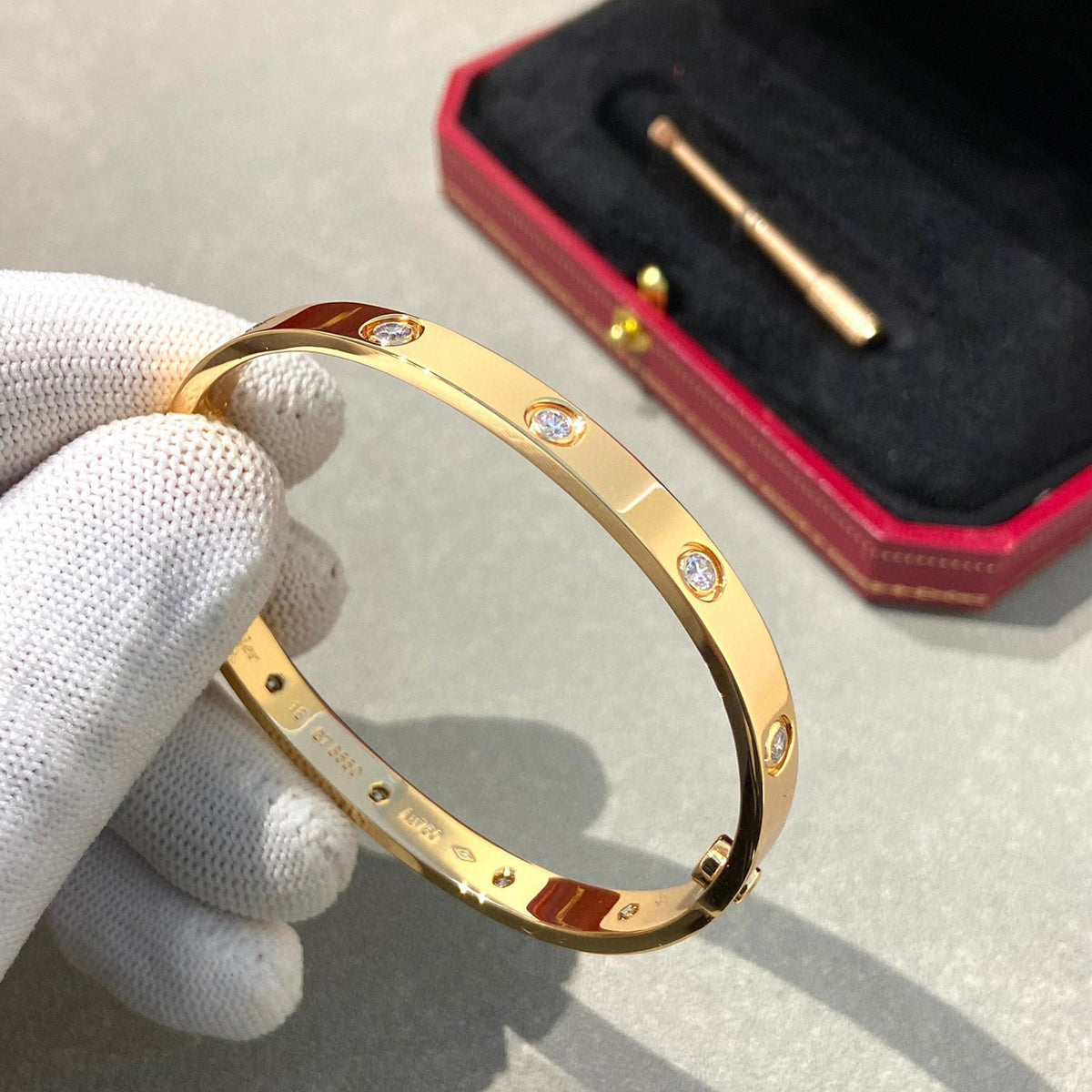 [⭐Novea]LOVE BRACELET 6.1MM 10 DIAMONDS